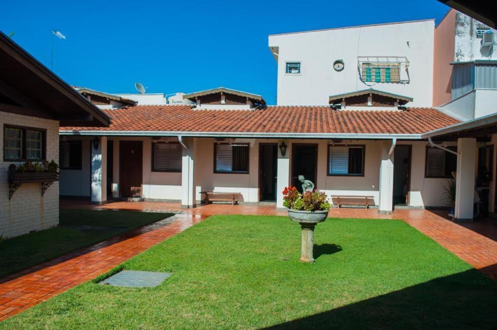 Galeria Hotel Pousada Jaguariúna Eksteriør billede